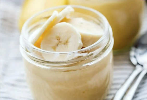 Bananen-Müsli-Pudding (6+ Monate)