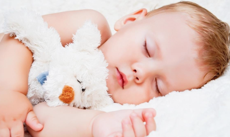 Schlafmuster bei Neugeborenen
